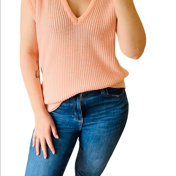 🌈 Vintage 80s Soft Pink Sweater Vest Set - Picture 5 of 9